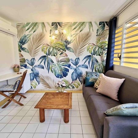 Manbana 333 Hotel Folle Anse Eksteriør billede