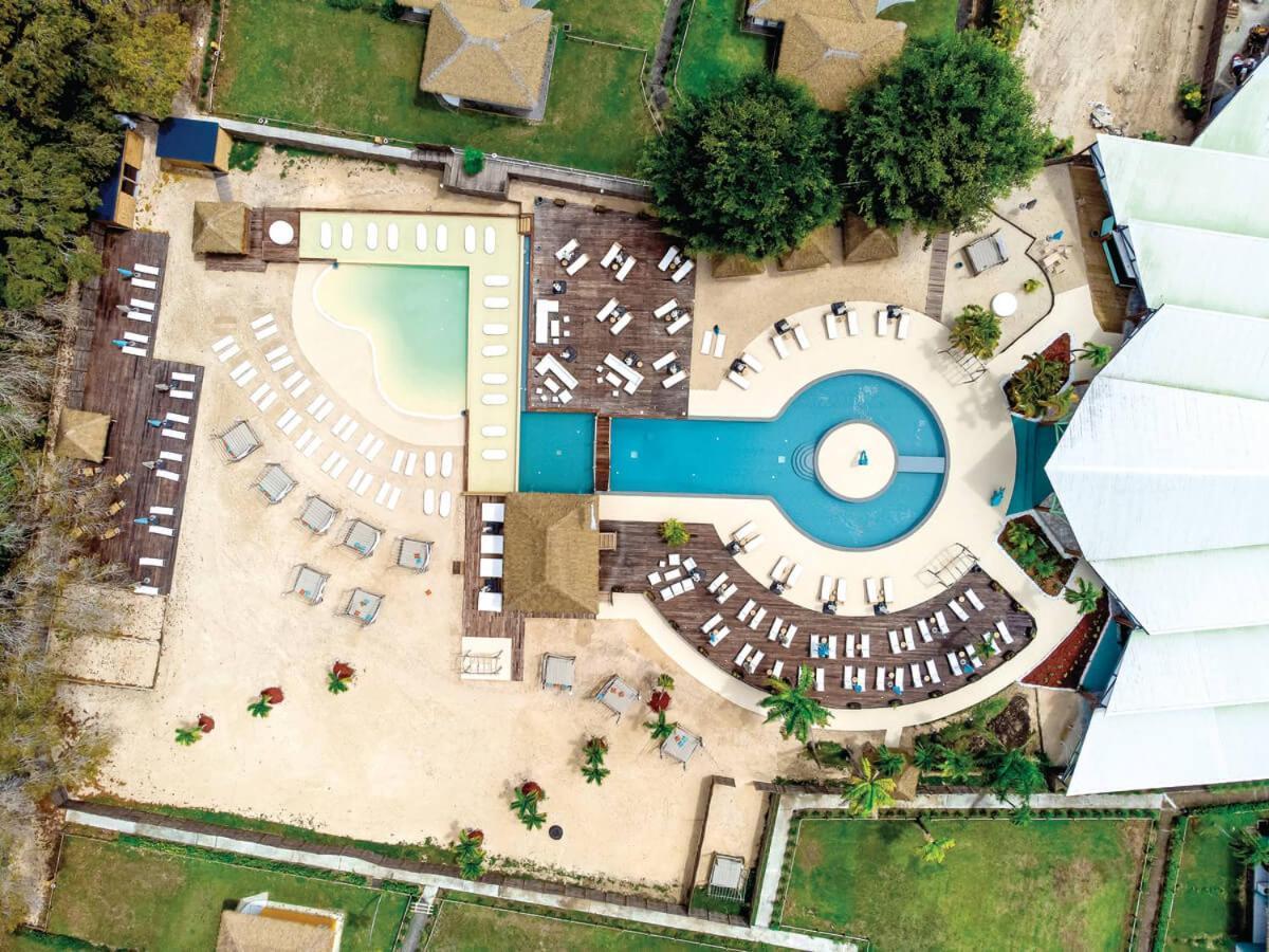 Manbana 333 Hotel Folle Anse Eksteriør billede